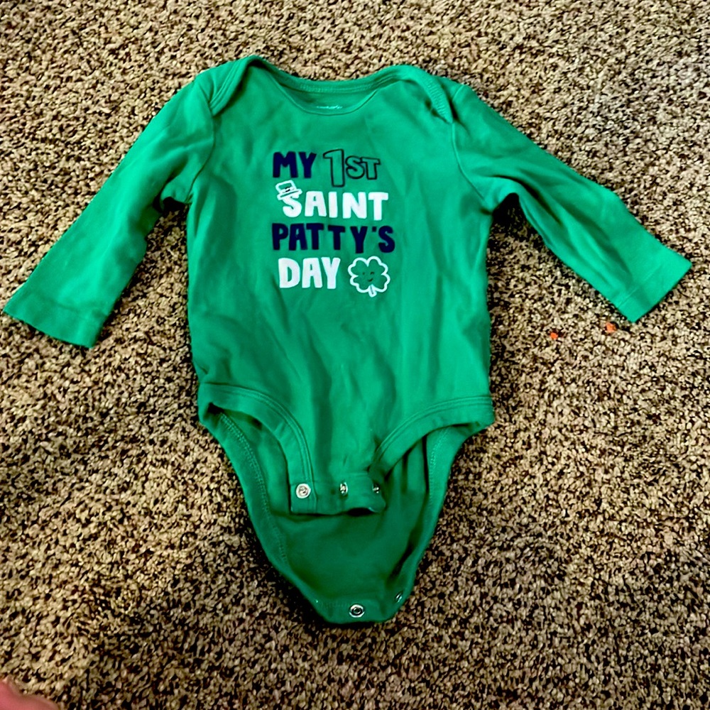 Carter’s 3months Saint Patty’s Day long sleeve bodysuit